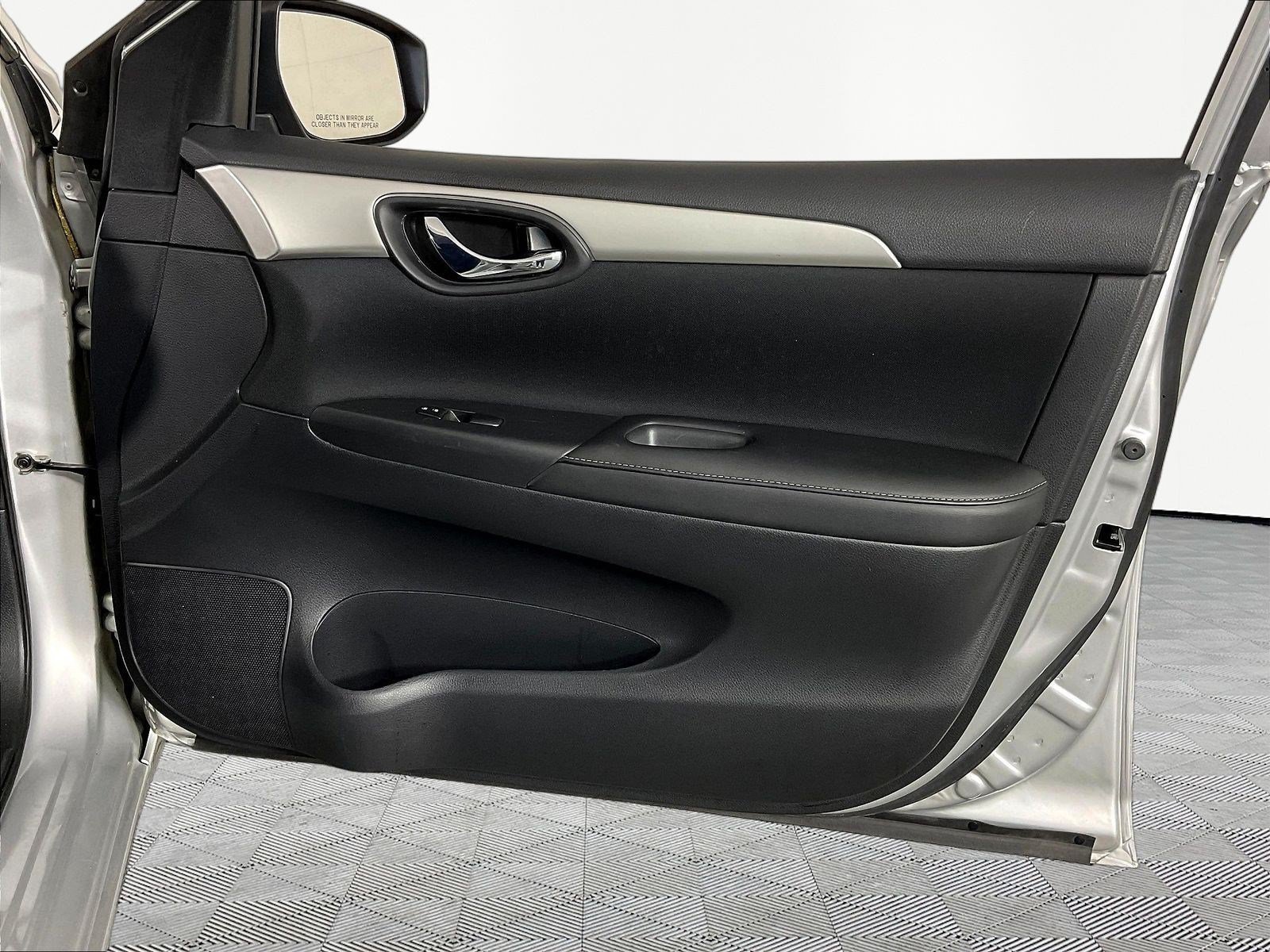 Used 2019 Nissan Sentra S FWD image 27