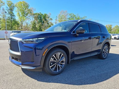 New 2027 INFINITI QX60 Luxe AWD/4WD image 2