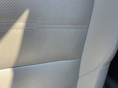 Certified 2017 Honda CR-V EX-L image 10