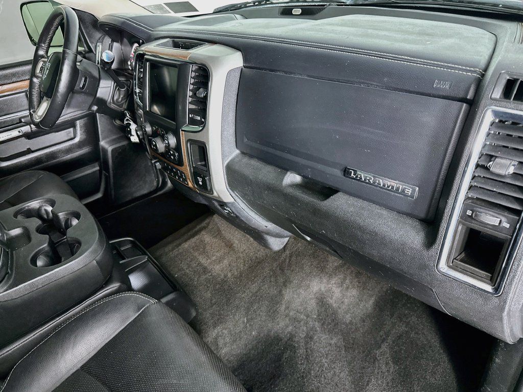 Used 2017 RAM 2500 Laramie AWD/4WD image 30