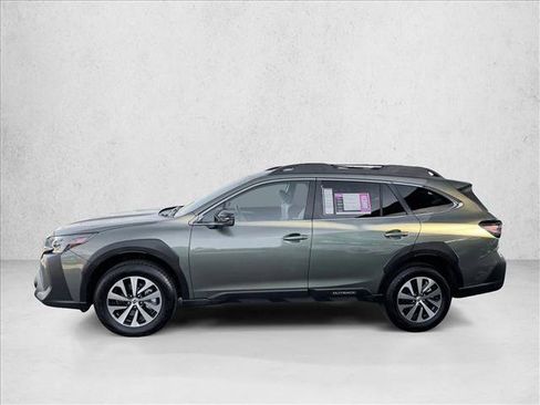 Used 2025 Subaru Outback Premium w/ Popular Package #1A image 3