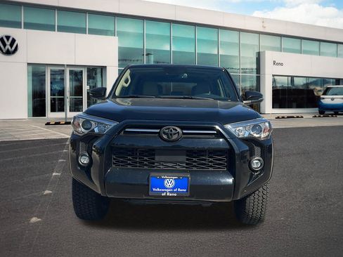 Used 2023 Toyota 4Runner SR5 Premium w/ Moonroof Package AWD/4WD image 2