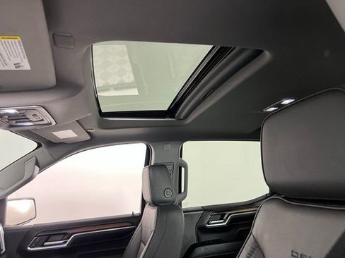 Used 2024 GMC Sierra 1500 Denali w/ Denali Reserve Package image 31