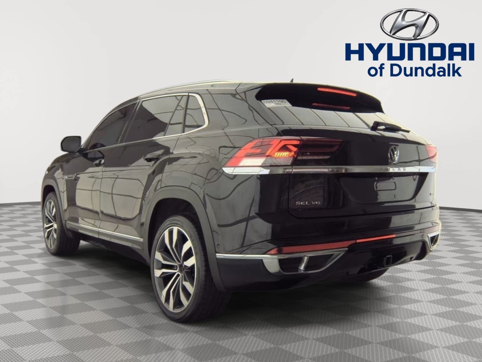 Used 2023 Volkswagen Atlas Cross Sport SEL Premium R-Line AWD/4WD image 6
