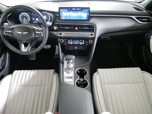 Used 2025 Genesis G70 2.5T w/ Sport Prestige Package image 10