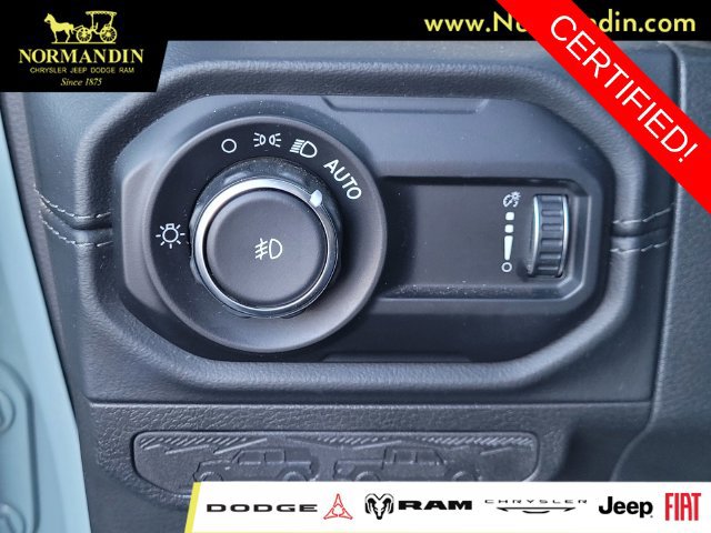 Certified 2024 Jeep Wrangler Unlimited Sahara AWD/4WD image 14