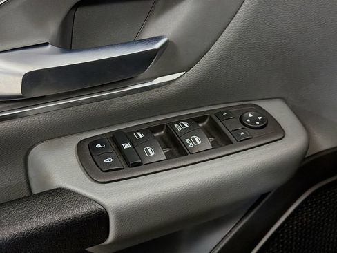 Used 2022 RAM 1500 Big Horn AWD/4WD image 19