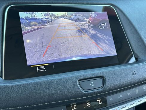 Used 2019 Cadillac XT4 Premium Luxury image 26