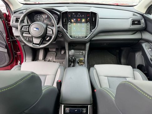 Used 2025 Subaru Ascent Onyx Edition image 21