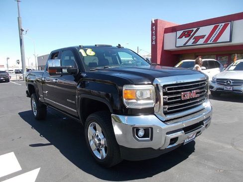 Used 2016 GMC Sierra 2500 SLT image 2