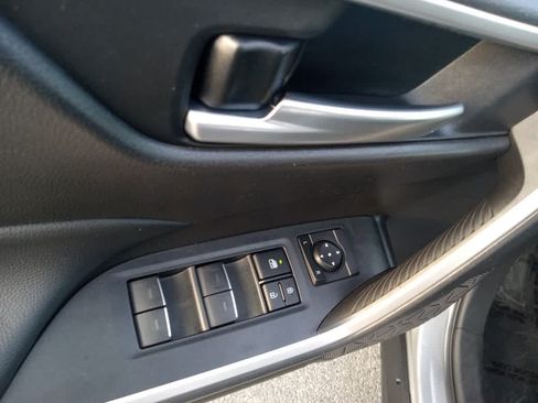 Used 2023 Toyota RAV4 XLE AWD/4WD image 12
