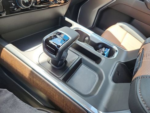 New 2026 Chevrolet Silverado 1500 High Country AWD/4WD image 27