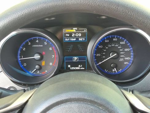 Used 2019 Subaru Outback 2.5i AWD/4WD image 21