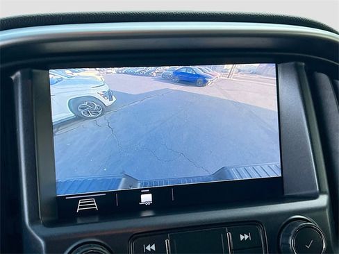 Used 2021 Chevrolet Colorado ZR2 image 13