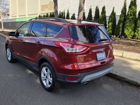 Used 2015 Ford Escape SE w/ Equipment Group 201A AWD/4WD image 7