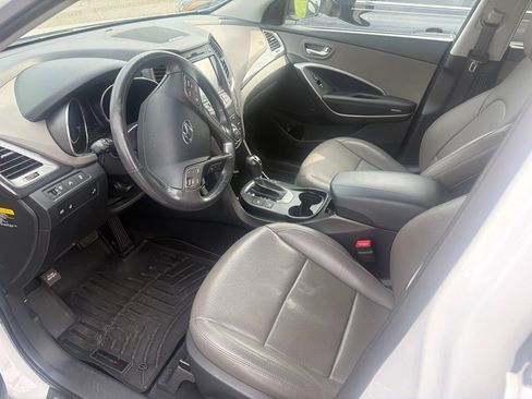 Used 2015 Hyundai Santa Fe Sport w/ Option Group 04 FWD image 2