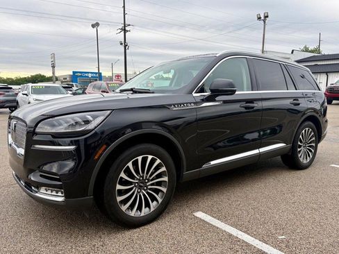 Used 2021 Lincoln Aviator Reserve w/ Elements Package Plus AWD/4WD image 9