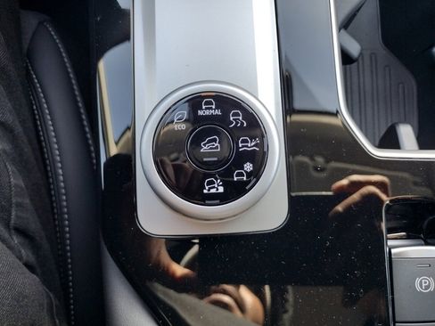 New 2026 Mitsubishi Outlander Trail Edition image 24