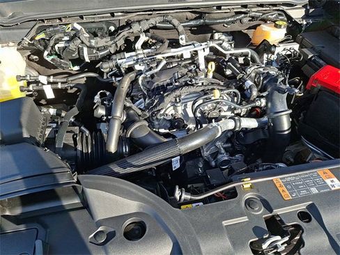 Used 2025 Ford Ranger XLT w/ Advanced Towing Package image 28