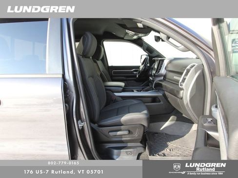 Used 2022 RAM 1500 Big Horn AWD/4WD image 9
