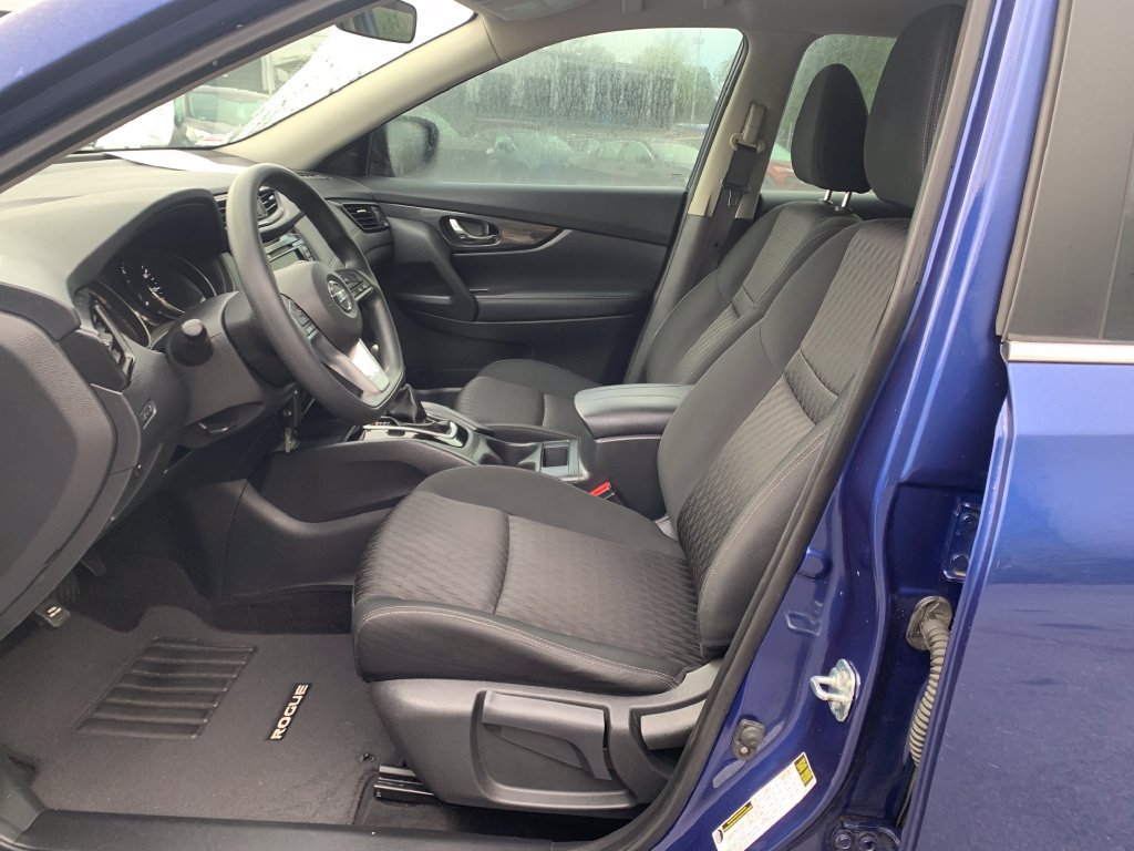 Used 2018 Nissan Rogue S AWD/4WD image 17