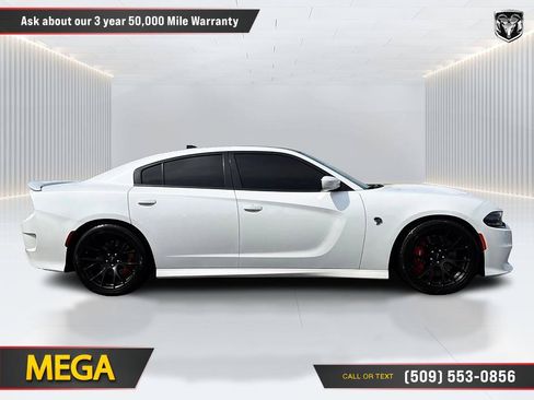Used 2016 Dodge Charger SRT Hellcat w/ Harman/Kardon Audio Group RWD image 5