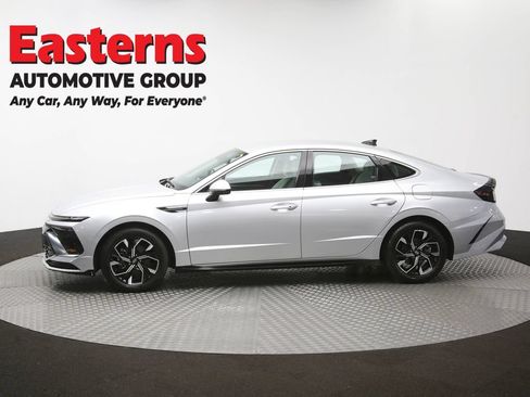 Used 2025 Hyundai Sonata SEL FWD image 59