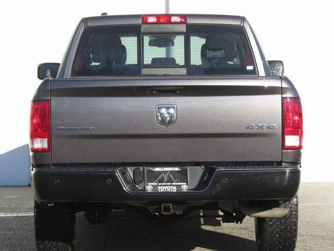 Used 2017 RAM 1500 Outdoorsman image 7