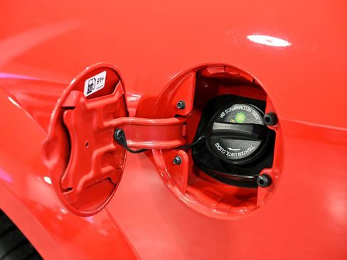 Used 2007 Ford Mustang Shelby GT500 RWD image 24