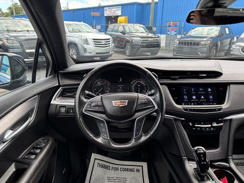 Used 2024 Cadillac XT5 Luxury w/ LPO, Floor Liner Package AWD/4WD image 20