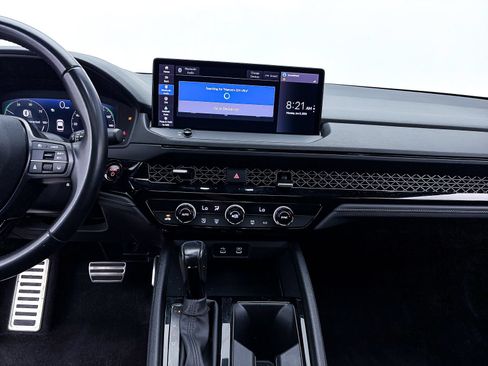 Used 2023 Honda Accord Sport image 7