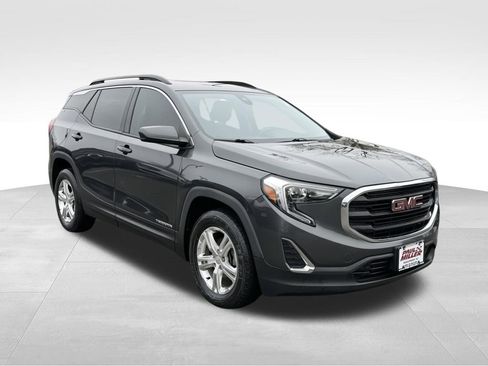 Used 2020 GMC Terrain SLE w/ Driver Convenience Package AWD/4WD image 4