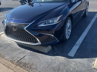 Used 2021 Lexus ES 350 w/ Accessory Package 2