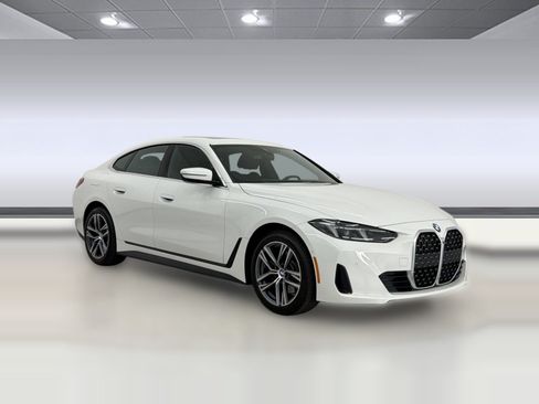 Used 2025 BMW 430i w/ Premium Package RWD image 7