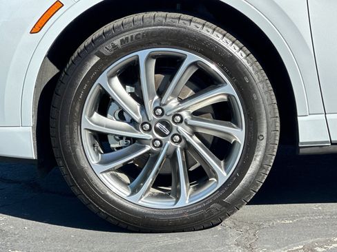 New 2026 Lincoln Corsair Grand Touring AWD/4WD image 25