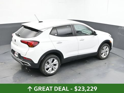 Used 2025 Buick Encore GX Preferred AWD/4WD image 25