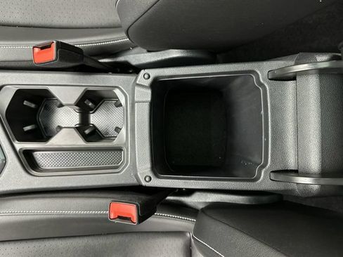 Certified 2024 Volkswagen Tiguan SE R-Line AWD/4WD image 21