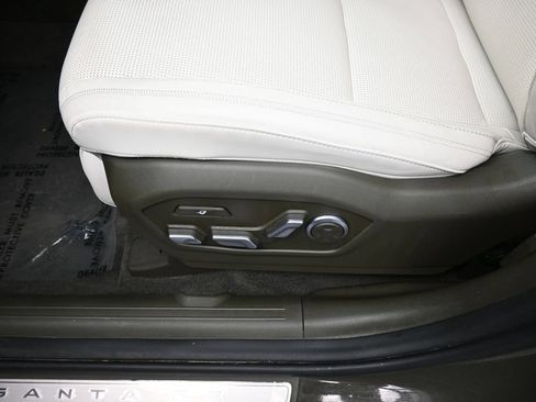 Used 2024 Hyundai Santa Fe Calligraphy FWD image 18