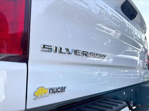 Used 2023 Chevrolet Silverado 1500 RST AWD/4WD image 8