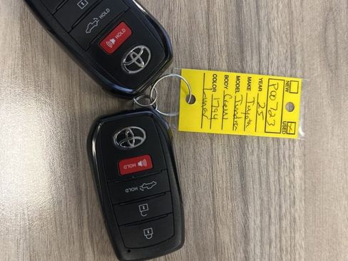 Used 2025 Toyota Tundra 1794 Edition image 15