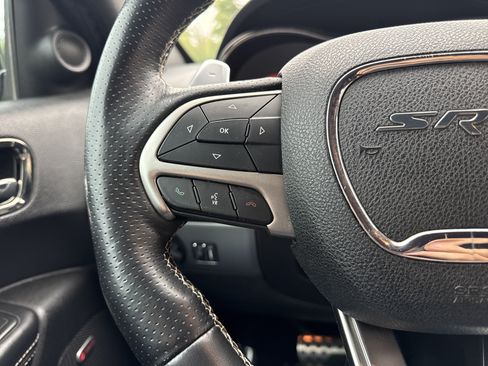 Used 2018 Dodge Durango SRT w/ Technology Group AWD/4WD image 26