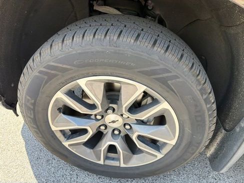 Used 2019 Chevrolet Silverado 1500 RST AWD/4WD image 11