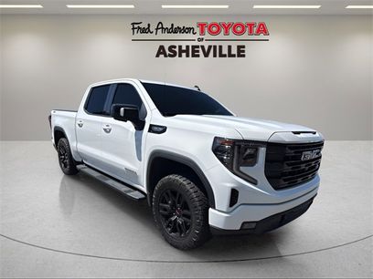 Used 2022 GMC Sierra 1500 Elevation w/ Elevation Premium Package