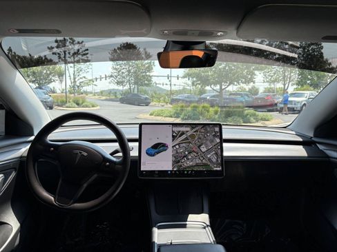 Used 2021 Tesla Model 3 Long Range AWD/4WD image 20