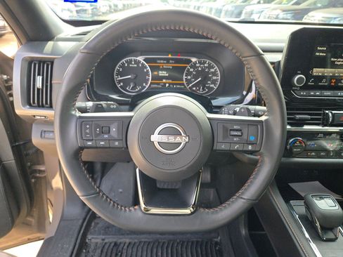 Used 2024 Nissan Pathfinder Rock Creek image 10