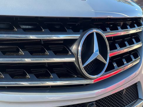 Used 2014 Mercedes-Benz ML 350 4MATIC image 48