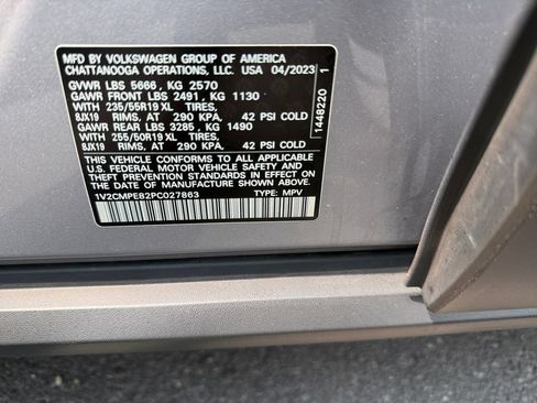Used 2023 Volkswagen ID.4 Pro RWD image 28