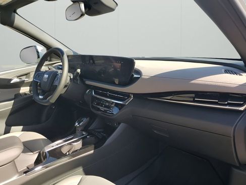 New 2026 Buick Envista Avenir image 14