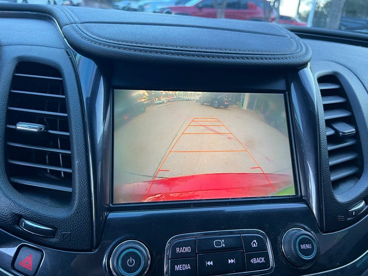 Used 2014 Chevrolet Impala LTZ FWD image 19