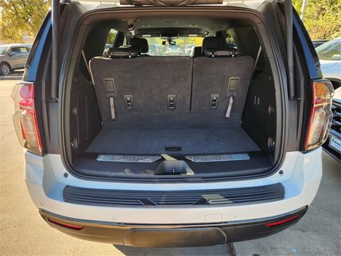 Used 2022 Chevrolet Tahoe Z71 image 19
